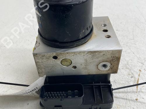 Used ABS pump ABS pump HYUNDAI SANTA FÉ I (SM) 2.0 CRDi 4x4 (125 hp) 36379016 36379016