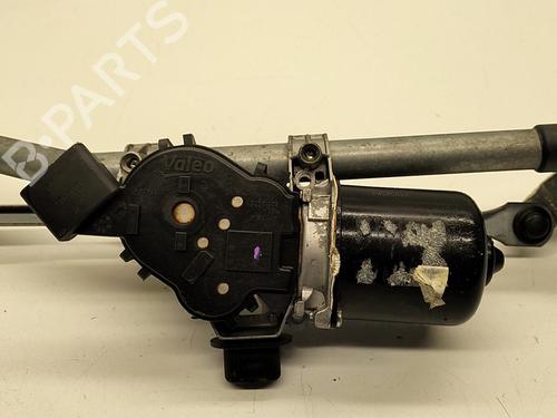 front-wipers-mechanism-renault-megane-iii-hatchback-bz01_-b3_-15-dci-2008-22851826 main image