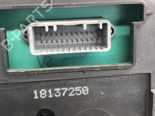 Used Instrument cluster Instrument cluster 22858933 22858933