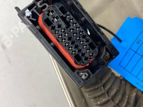 Used Right rear door Right rear door 39420931 39420931