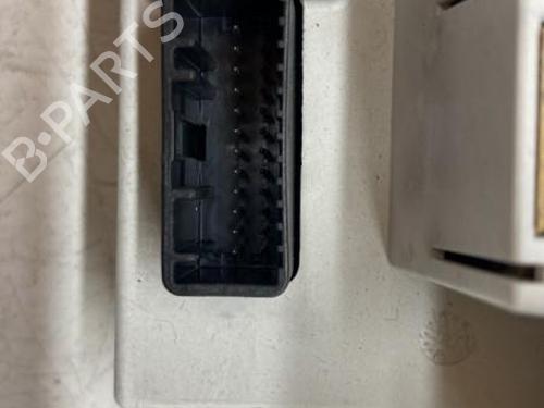 Used Display monitor RENAULT LAGUNA II Grandtour (KG0/1_) 1.9 dCi (KG1A, KG1W, KG0G) (110 hp) 22849526