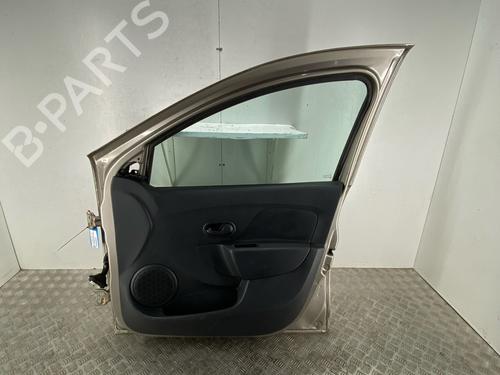 Used Right front door Right front door 37202300 37202300