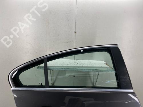 right-rear-door-opel-insignia-a-g09-2008-2009-2010-2011-2012-2013-2014-2015-2016-2017-39420904 main image