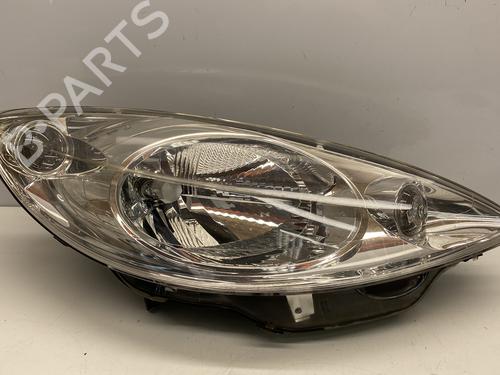 Koplamp rechts PEUGEOT 1007 (KM_) 1.4 HDi (68 hp) 22858722