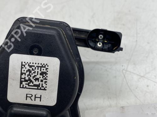 Electric handbrake RENAULT KADJAR (HA_, HL_) 1.2 TCe 130 (HLMR) | BP23831132E5