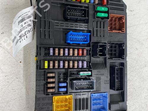 Fuse box CITROËN C3 AIRCROSS II (2R_, 2C_) 1.2 PureTech 110 (2RHNZB, 2RHNZW, 2RHNPX, 2RHNPJ) | BP37662937E1 - Image 4