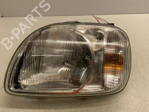 Faro izquierdo NISSAN MICRA II (K11) 1.0 i 16V (K11) (54 hp) 31660789
