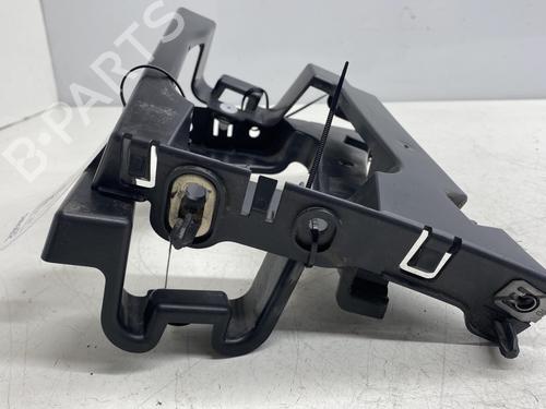 rear-bumper-bracket-toyota-proace-van-mdz_-2016-26224485 main image