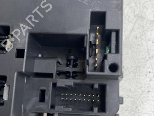Used Steering column stalk Steering column stalk 32080375 32080375