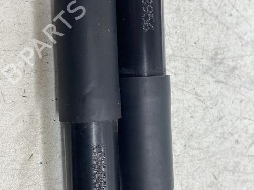 Tailgate lift support RENAULT CLIO V (B7_) 1.5 Blue dCi 85 (B7AG) | BP29968833C138