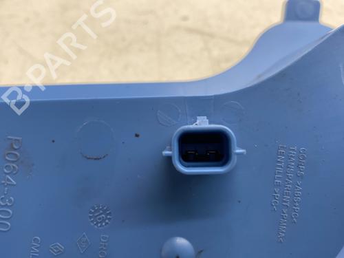 Used Right daytime light Right daytime light RENAULT ZOE (BFM_) ZOE (88 hp) 23568594 23568594