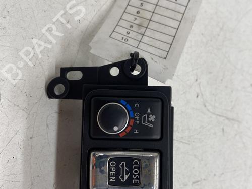 Used Switch Switch NISSAN 370Z Roadster (Z34) 3.7 (328 hp) 33995443 33995443