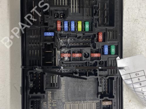 Used Fuse box RENAULT ARKANA I (LCM_, LDN_) 1.6 E-TECH 145 (LDMU) (143 hp) 28015611