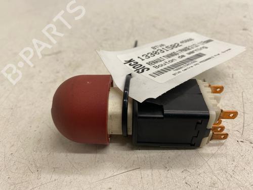 Used Warning switch Warning switch RENAULT TWINGO I (C06_) 1.2 (C066, C068) (58 hp) 39663117 39663117