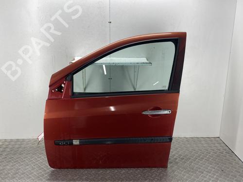 Used Left front door RENAULT CLIO III (BR0/1, CR0/1) 1.5 dCi (C/BR0G, C/BR1G) (68 hp) 31695684