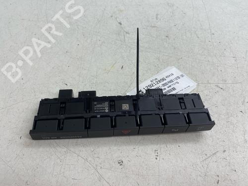 Warning switch VW T-CROSS (C11, D31) 1.6 TDi | BP39165713I22 - Image 5
