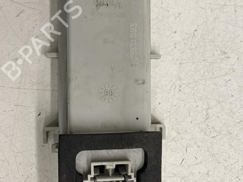 Lamp holder RENAULT CLIO II (BB_, CB_) 1.5 dCi (B/C2J) | BP29375423L10 