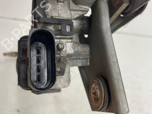 Used Front wiper motor Front wiper motor ALFA ROMEO 147 (937_) 1.6 16V T.SPARK (937.AXA1A, 937.AXB1A, 937.BXB1A) (120 hp) 40596565 40596565