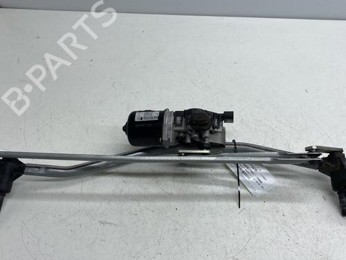 Used Front wiper motor DACIA SANDERO II 1.0 LPG (B8ML) (101 hp) 26274562