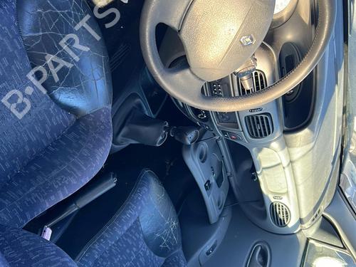 Used Parts RENAULT MEGANE I Cabriolet (EA0/1_) 1.6 16V (EA04, EA0B, EA11, EA1J) 2165427