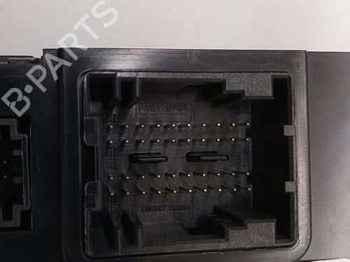 Used Climate control PEUGEOT 5008 (0U_, 0E_) 2.0 HDi 150 / BlueHDi 150 (150 hp) 22853913