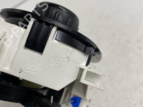 Used Climate control Climate control 37663002 37663002