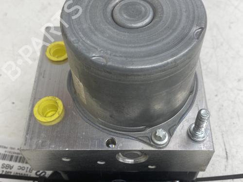 Used ABS pump ABS pump PEUGEOT 208 II (UB_, UP_, UW_, UJ_) 1.2 PureTech 75 (75 hp) 24846851 24846851