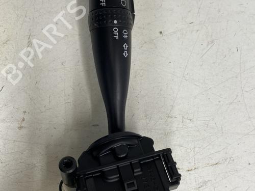 Used Switch TOYOTA YARIS (_P1_) 1.0 (SCP10_, SCP10R) (68 hp) 25258558