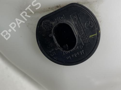 Used Windscreen washer tank Windscreen washer tank MERCEDES-BENZ SPRINTER 3,5-t Van (B906) 313 CDI (906.631, 906.633, 906.635, 906.637) (129 hp) 24467195 24467195
