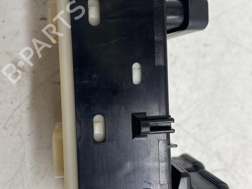 Interruttore Interruttore DAIHATSU CUORE VI (L251, L250_, L260_) 1.0 (58 hp) 31695694 31695694