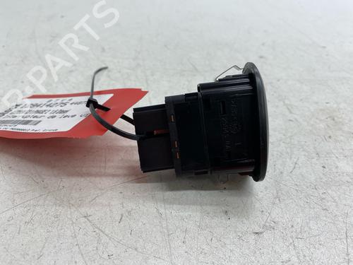Used Left front window switch Left front window switch 37501840 37501840