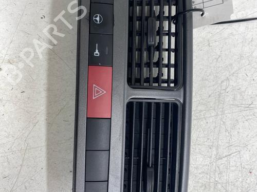 Luftventil FIAT GRANDE PUNTO (199_) 1.4 (199AXB11, 199AXB1A, 199BXB1A, 199AXL1A) | BP38679648I21 - Image 4