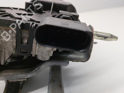 Used Front wiper motor SEAT IBIZA IV (6J5, 6P1) 1.9 TDI (105 hp) 22856794
