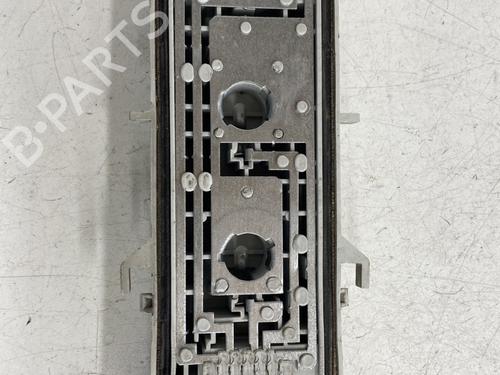 Used Lamp holder RENAULT CLIO II (BB_, CB_) 1.5 dCi (B/C2J) (68 hp) 29375423
