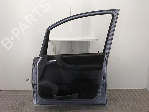 Used Right front door OPEL ZAFIRA A MPV (T98) 2.0 DTI 16V (F75) (101 hp) 22856657