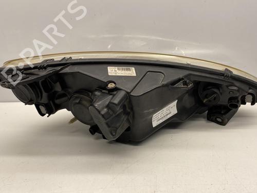 Used Left headlight Left headlight PEUGEOT 1007 (KM_) 1.4 HDi (68 hp) 22858721 22858721