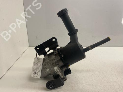 Used Steering pump Steering pump PEUGEOT 5008 (0U_, 0E_) 2.0 HDi 150 / BlueHDi 150 (150 hp) 39663045 39663045