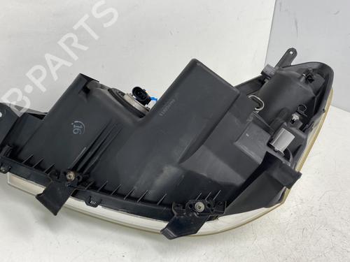 Right headlight TOYOTA COROLLA Verso (ZER_, ZZE12_, R1_) 2.2 D-4D (AUR10_, AUR10R) | BP30174476C29