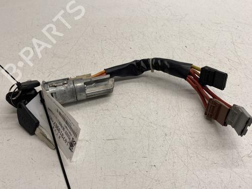 Used Ignition barrel PEUGEOT 106 II (1A_, 1C_) 1.4 i (75 hp) 28102189