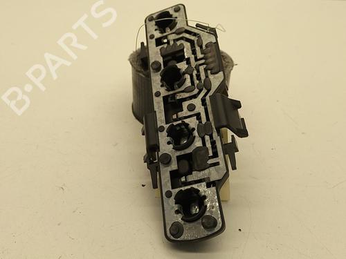 Used Lamp holder VW POLO (6N2) 1.4 TDI (75 hp) 22856533