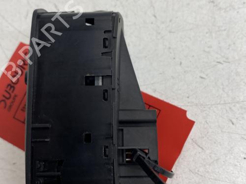 Used Right front window switch Right front window switch OPEL CORSA E (X15) 1.4 (08, 68) (90 hp) 33304166 33304166
