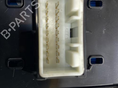 Used Switch Switch KIA SPORTAGE IV (QL, QLE) 1.6 CRDi Eco-Dynamics+ (136 hp) 22859792 22859792