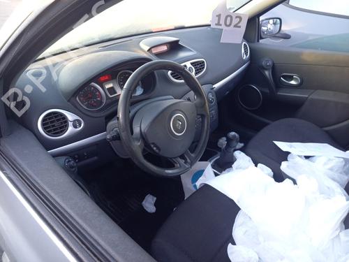 Right headlight RENAULT CLIO III (BR0/1, CR0/1) 1.5 dCi (BR17, CR17) | BP32008260C29