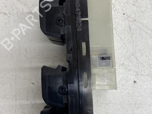 Switch SUZUKI GRAND VITARA II (JT, TE, TD) 1.9 DDiS All-wheel Drive (JT419, TD44, JB419WD, JB419XD,... | BP26224183I30 - Image 3