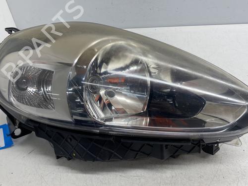 Højre forlygte FIAT PUNTO (199_) 1.2 (199AXZ1A, 199BXZ1A) (69 hp) 31660760