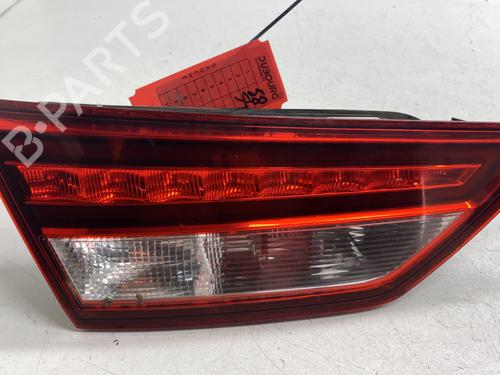 Feu de coffre gauche SEAT LEON ST (5F8) 1.6 TDI (110 hp) 33044523