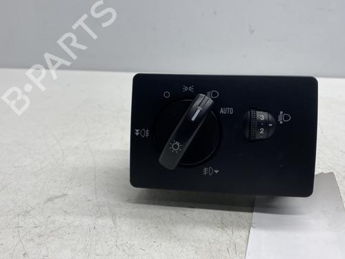 Used Headlight switch FORD FIESTA V (JH_, JD_) 1.4 TDCi (68 hp) 22859394