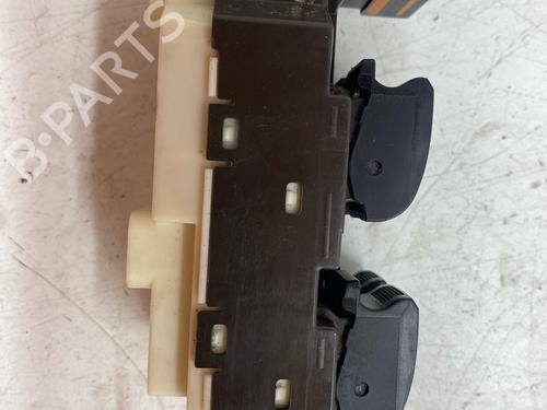 Left front window switch DAIHATSU TERIOS (J2_, F7__) 1.5 4x4 | BP38332424I27 - Image 3