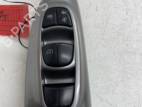Used Left front window switch Left front window switch 37663267 37663267
