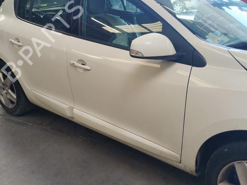 Fælk RENAULT MEGANE III Hatchback (BZ0/1_, B3_) 1.5 dCi (BZ09, BZ0D, BZ1W, BZ29, BZ14) | BP30853679C45 